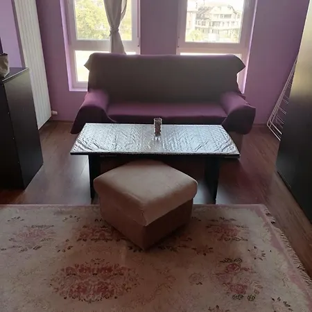 Eleonor Mountain Apartment *