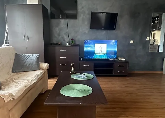 Апартаменты Eleonor Mountain *